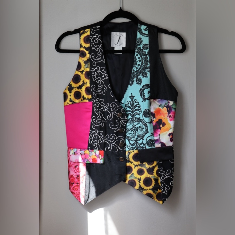 Colorful Patchwork Vest - Picture 3 of 3